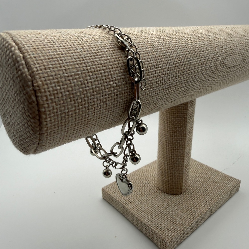 Silver Tone Heart Dainty Y2K Ethereal Witchy Charm Link Bracelet OS